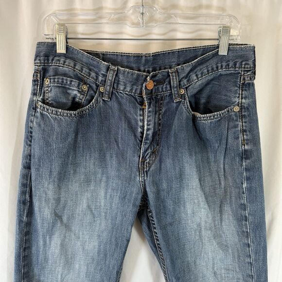 Levis 514 Jeans Men's 32x30 Medium Wash Blue Denim Button Zip 100% Cotton - Picture 2 of 11